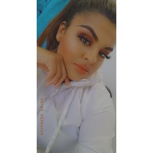 Meet your Posher, Aby